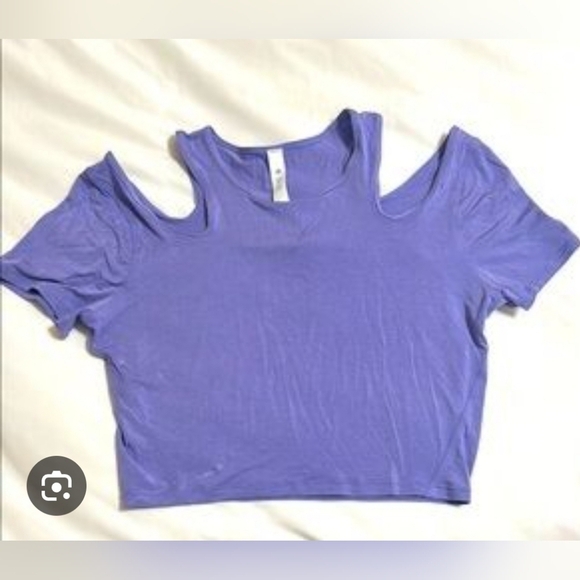 lululemon athletica Purple Cut-Out Shoulder Tee - Picture 2 of 4